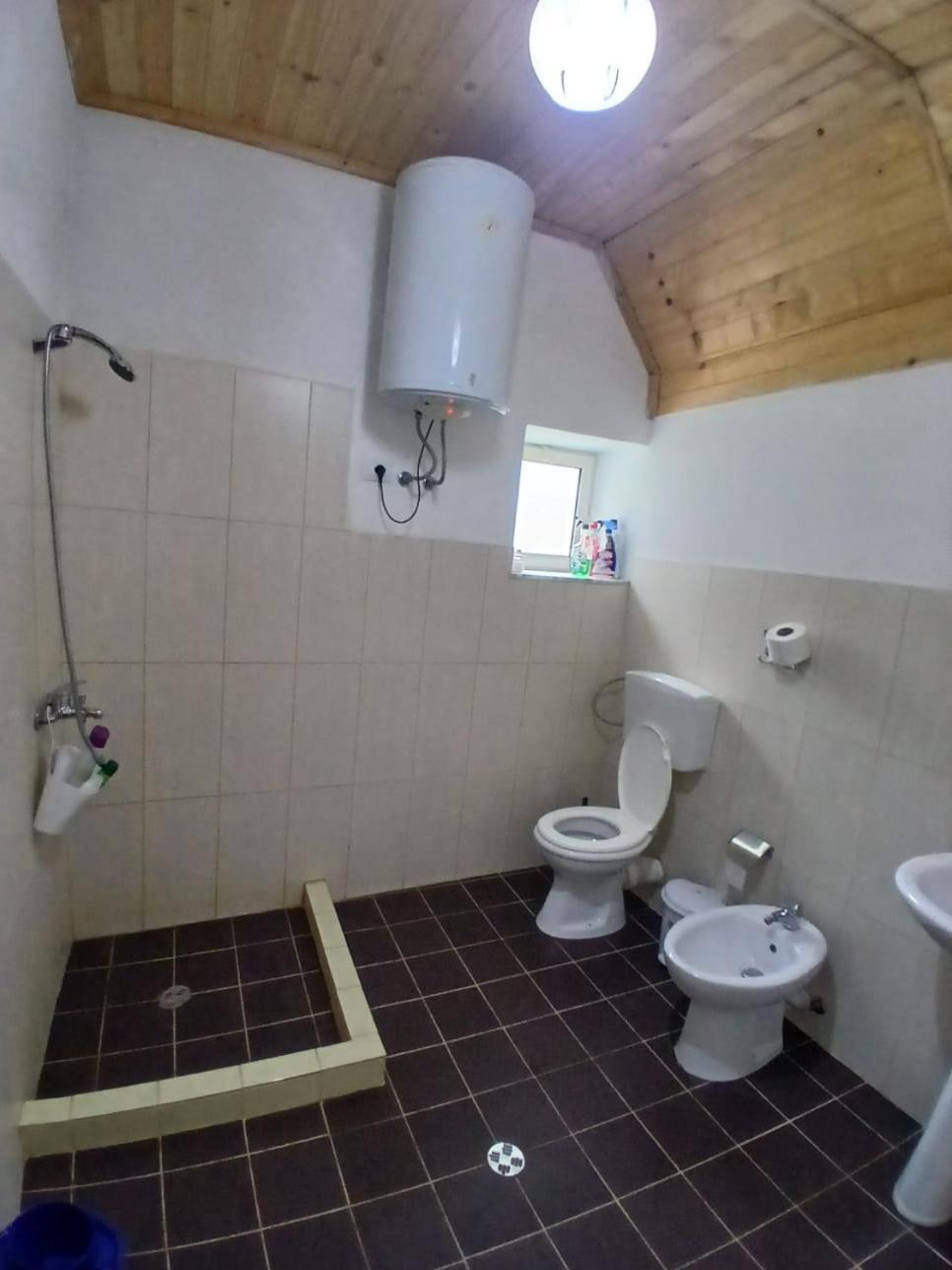 Bujtina Milani Bed and breakfast Shkodër